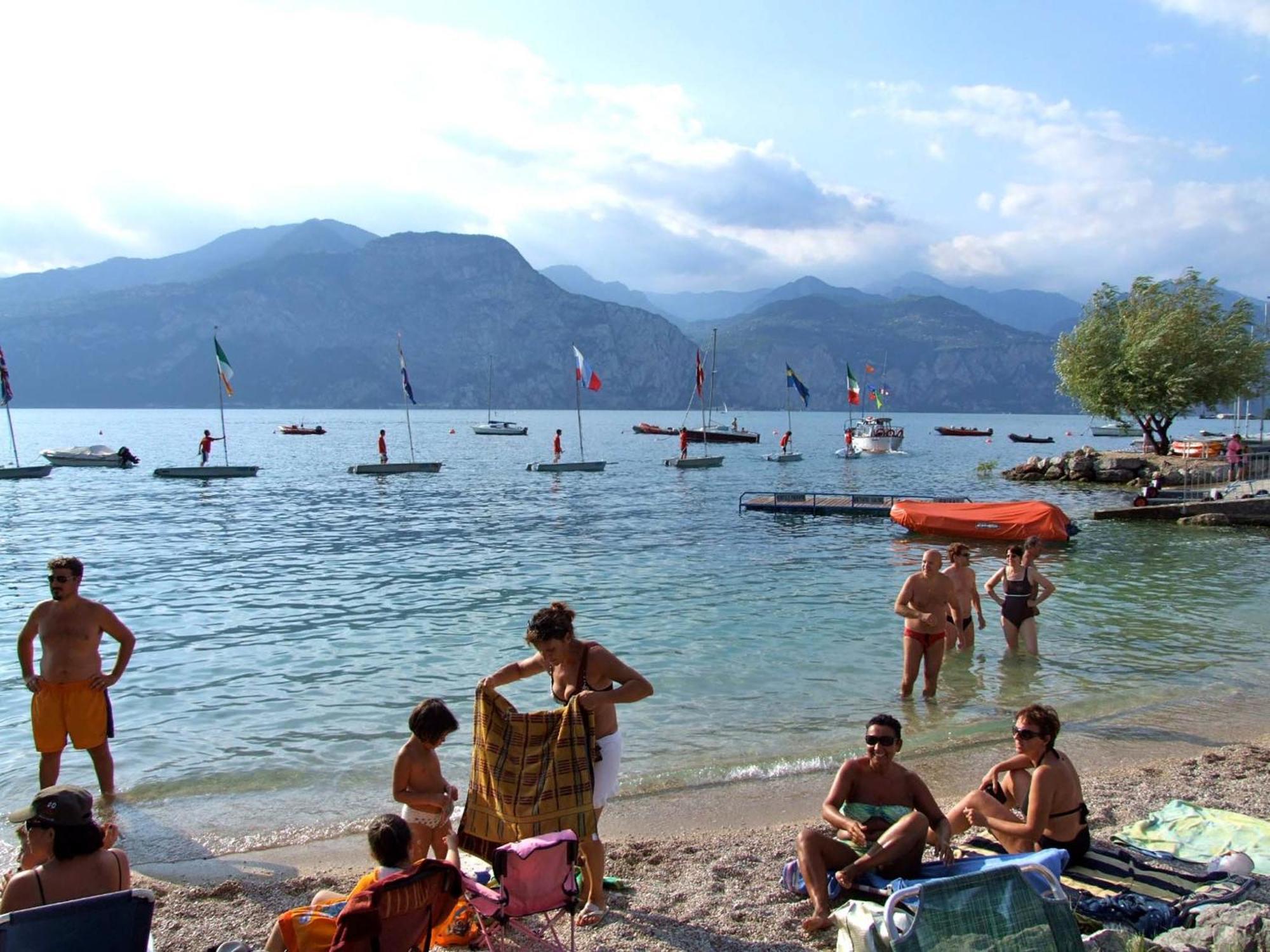 Aquacamp Hotel Brenzone sul Garda Eksteriør billede