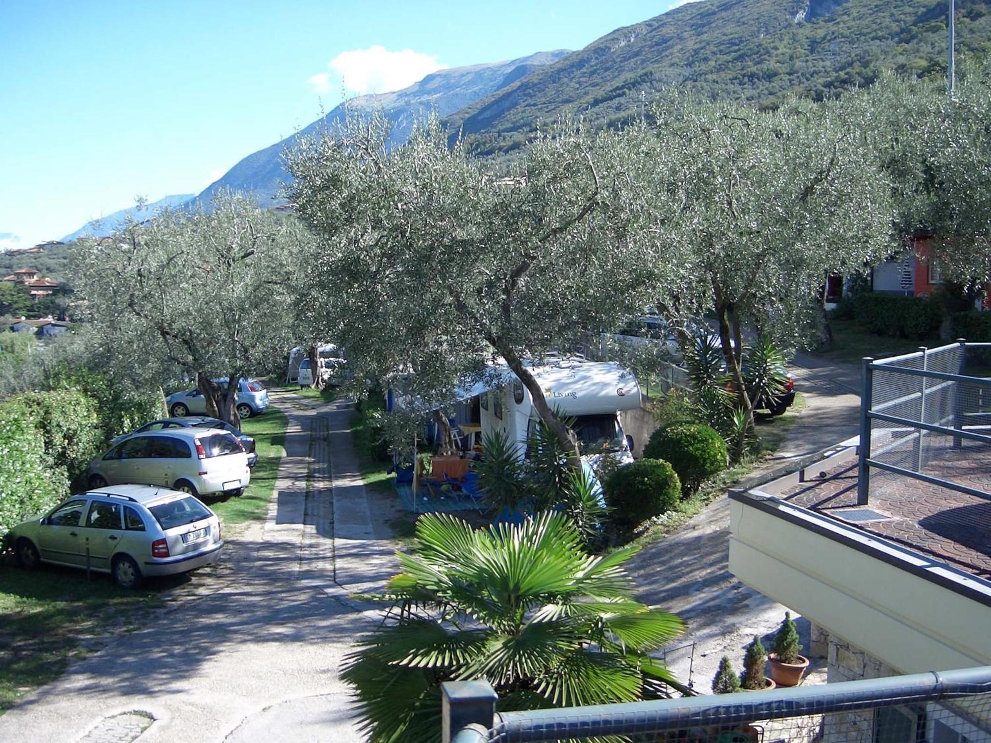 Aquacamp Hotel Brenzone sul Garda Eksteriør billede