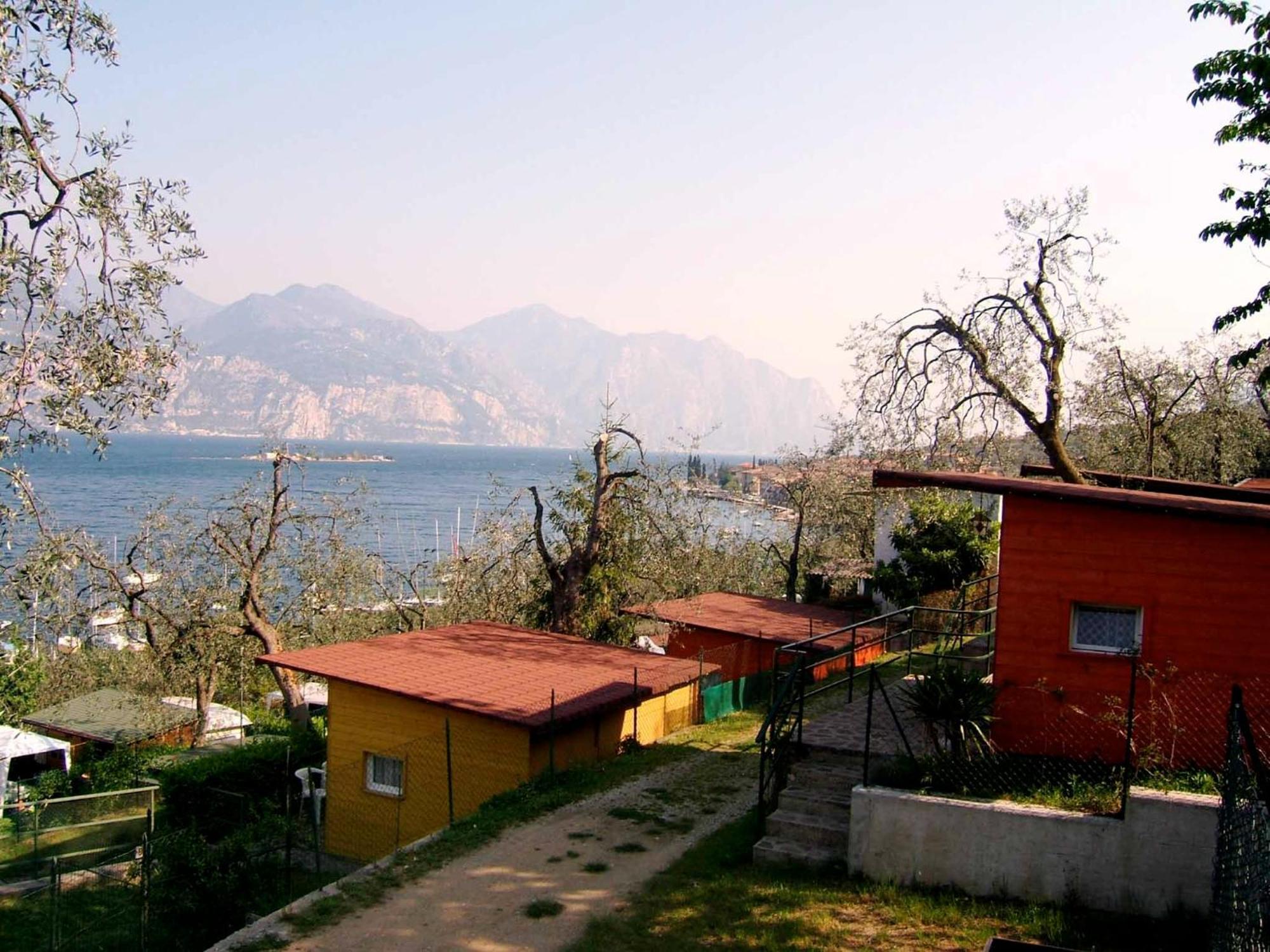 Aquacamp Hotel Brenzone sul Garda Eksteriør billede